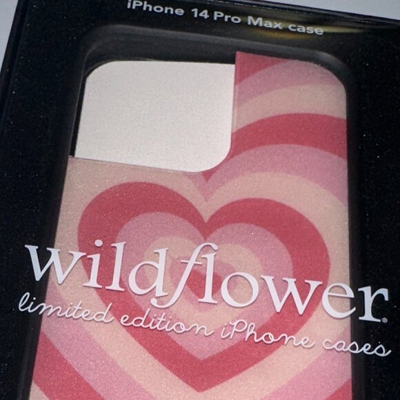 NWT Rose Latte Love Wildflower iPhone 14 Pro Max Case - Picture 5 of 5